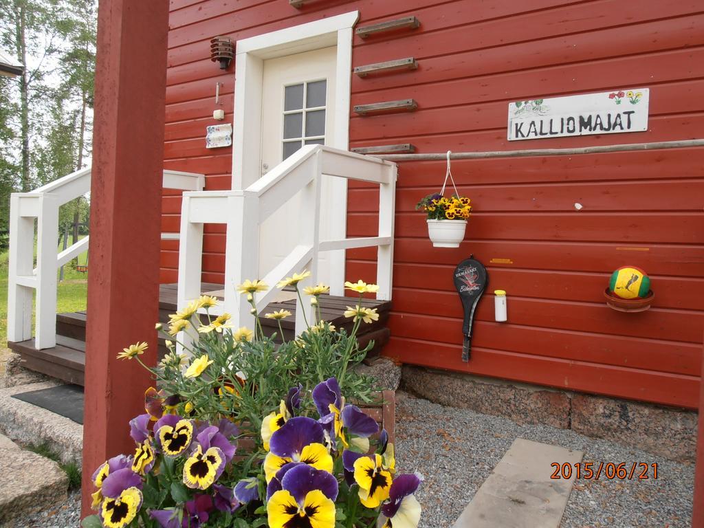 Kalliomajat Ylivalli Rom bilde