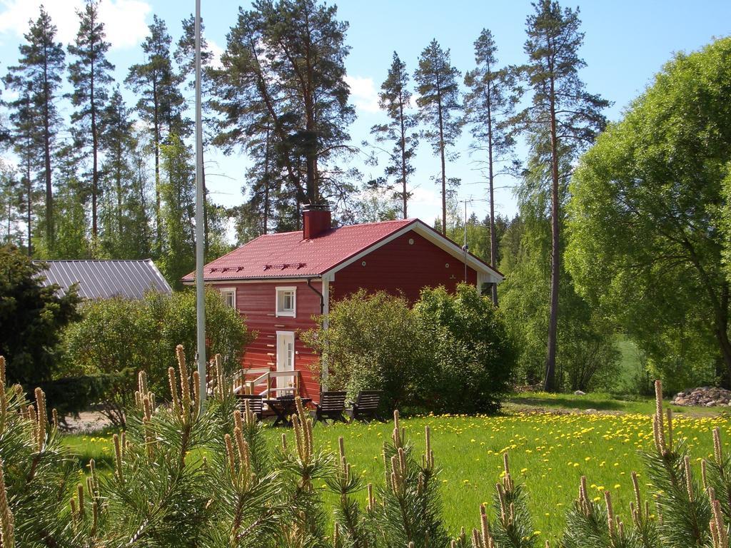 Kalliomajat Ylivalli Rom bilde
